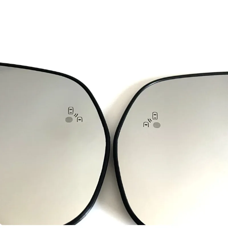 Suitable for 18-20 Mitsubishi L200 automotive heated convex mirror glass and blind spot LED