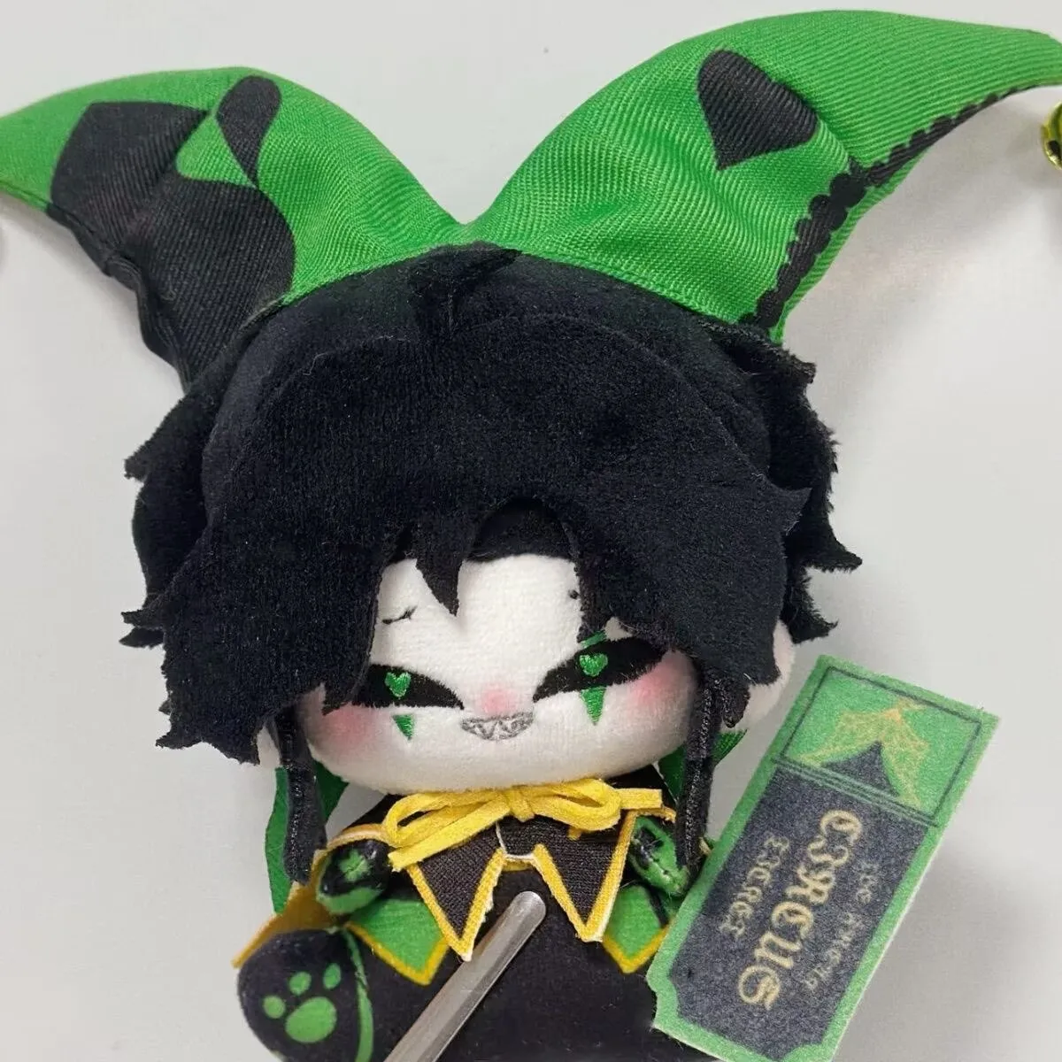 Muñeco de algodón de 10 cm del personaje Harlequin de Freak Circus, muñeco original de colección.