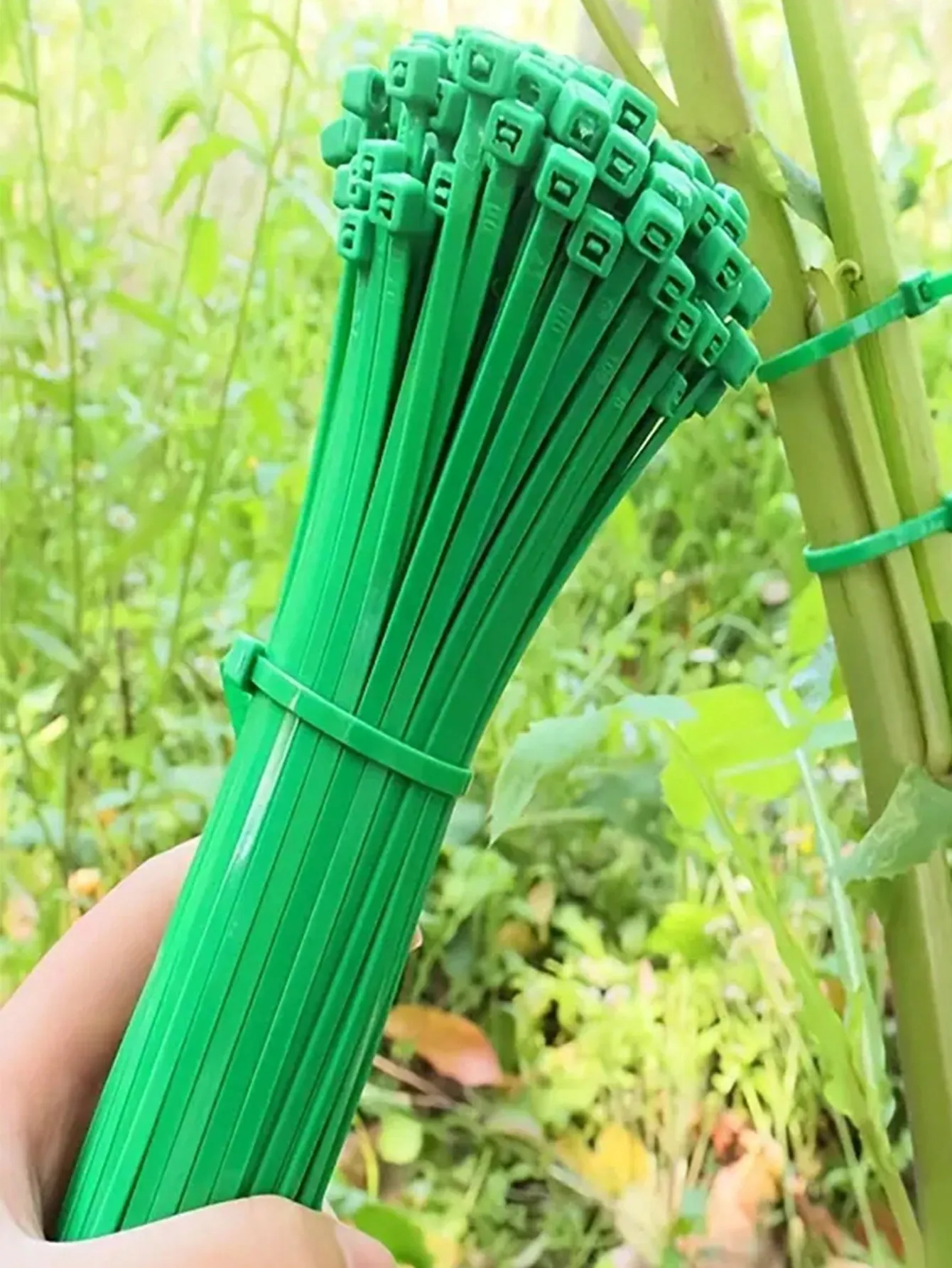 100 Piece Set of Gardening Straps, Zip Ties, Plastic Wrapping Straps, Plant Fixing Straps, Portable Gardening Cables