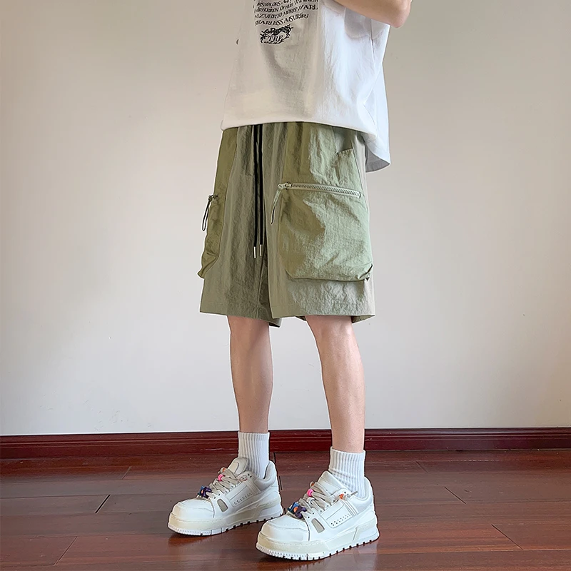 Fashionable Casual Shorts with Cool Ice Feeling and Wrinkle Resistance for Men's Summer 2024