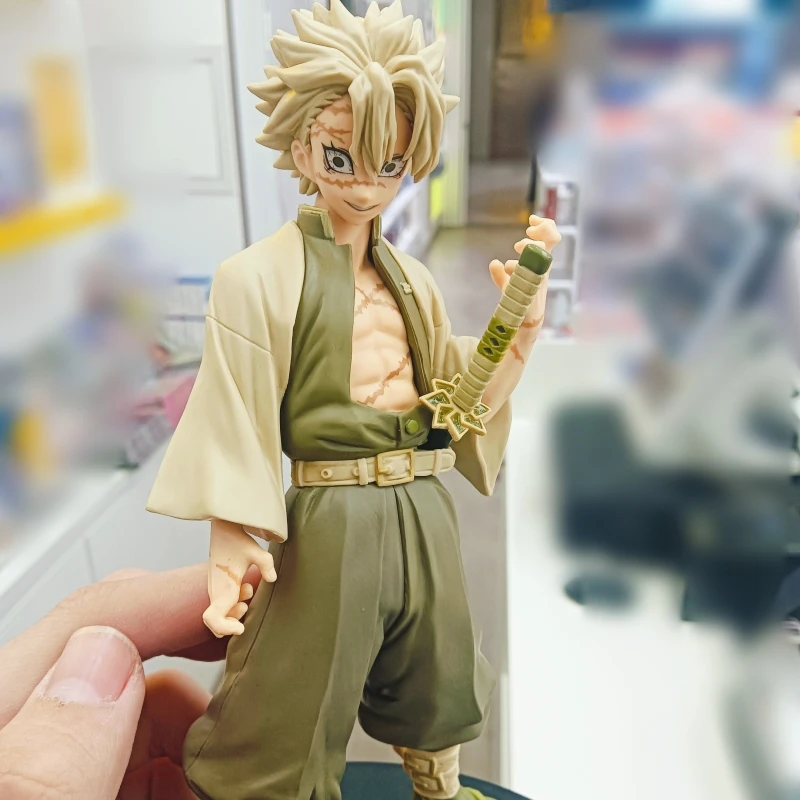 Bandai Demon Slayer Anime Desktop Ornament – Tomioka Giyu Tanjirou Zenitsu Sammlerlandschaft Modell Spielzeug Geschenk zum Geburtstag
