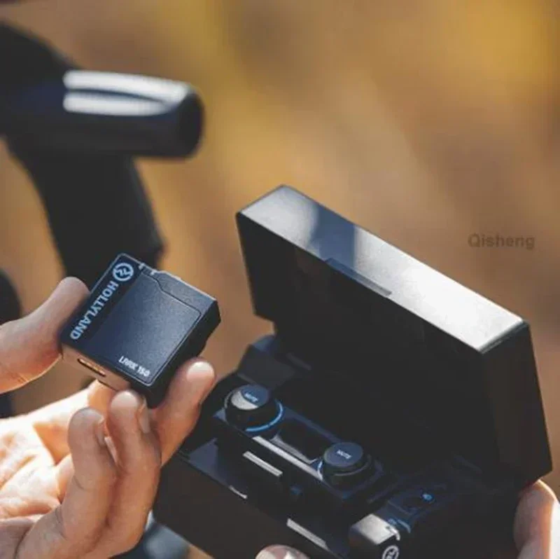 Lark 150 2.4Ghz Wireless Microphone System Portable Mini Lavalier Mic With Charging Box