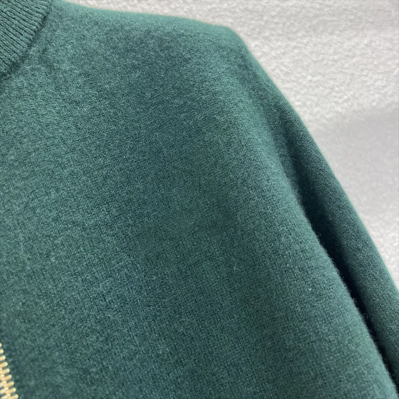 เสื้อคาร์ดิแกนผู้หญิงคุณภาพสูง สั้น เซ็กซี่ กระชับรูปร่าง และช่วยให้ดูผอมลง สีเขียวเข้ม รุ่นใหม่ 25121309