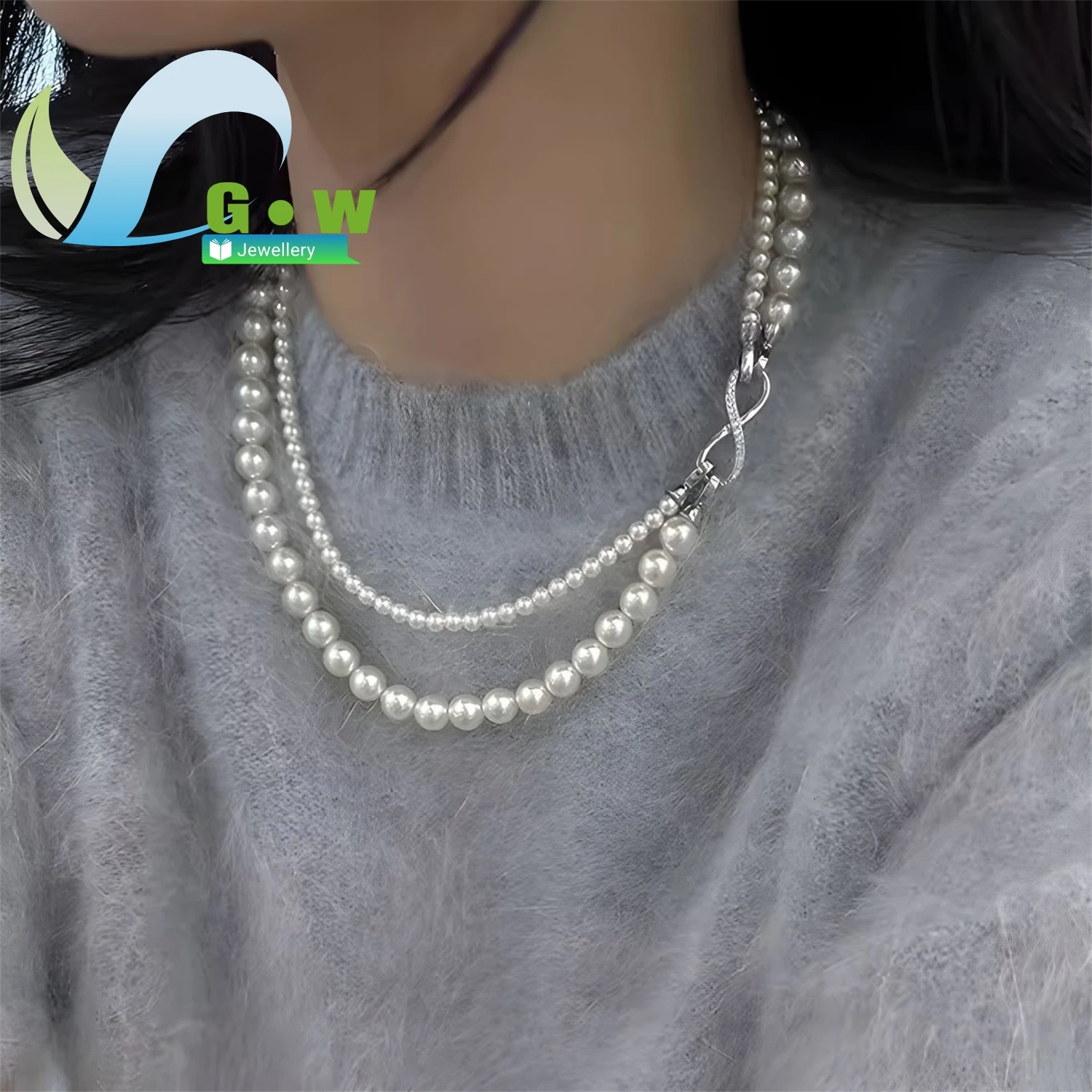 

Съемное двухслойное ожерелье с застежкой-бабочкой, элегантная жемчужная цепочка для свитера, легкое роскошное нишевое украшение на ключицы для женщин