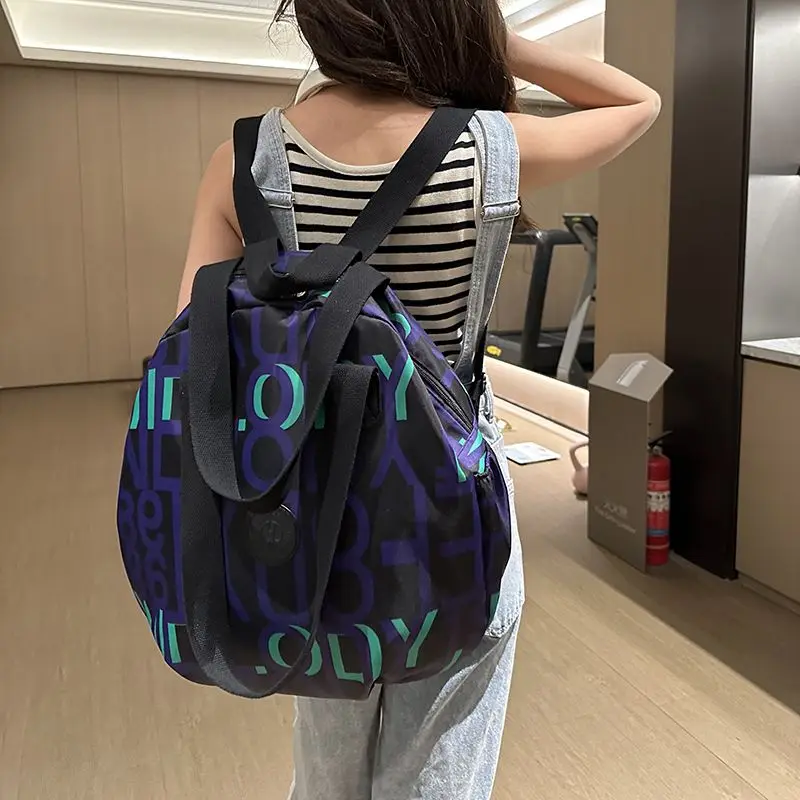 

Multi-functional Backpack Travel Large Capacity Short-distance Portable Sports Fitness Portable Round Cake Bag Ultra-light