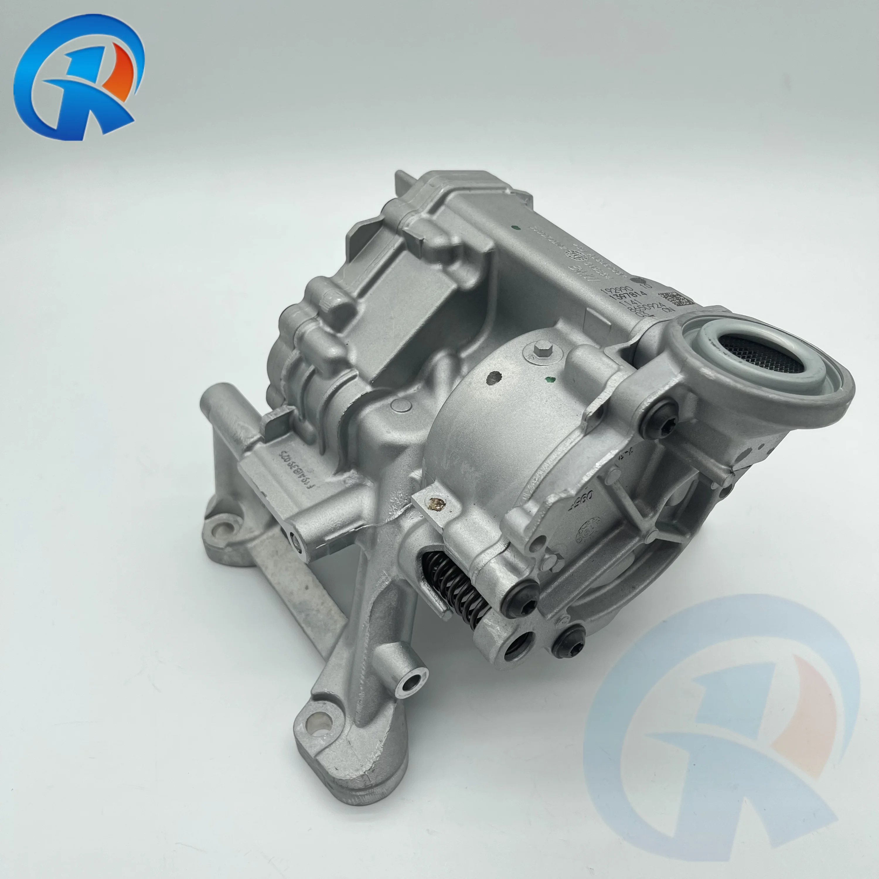 11418650924 Engine Oil Pump For BMW F20 F22 F30 G20 G28 G30 G01 G08 116I 320I 325I 530I X1X3X5 B48