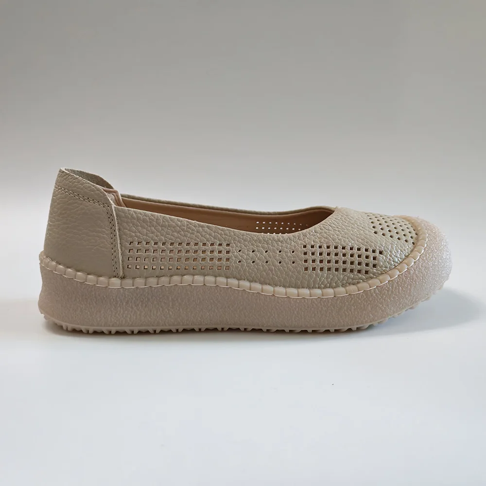 Genuine Leather Women Loafers Slip On Flats Cowhide Comfortable Soft Casual Shoes Daily Wear Black Beige Plus Size 41 D961