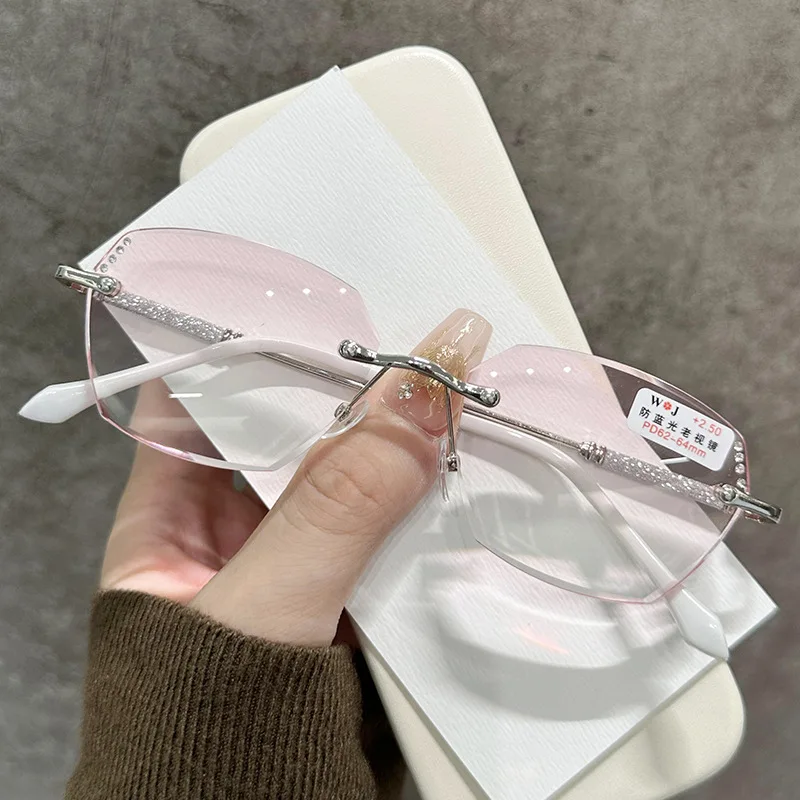 امرأة جديدة عالية الجودة بدون شفة نظارات القراءة حجب الضوء الأزرق التدرج المضادة للبلف، نظارات الموضة #2