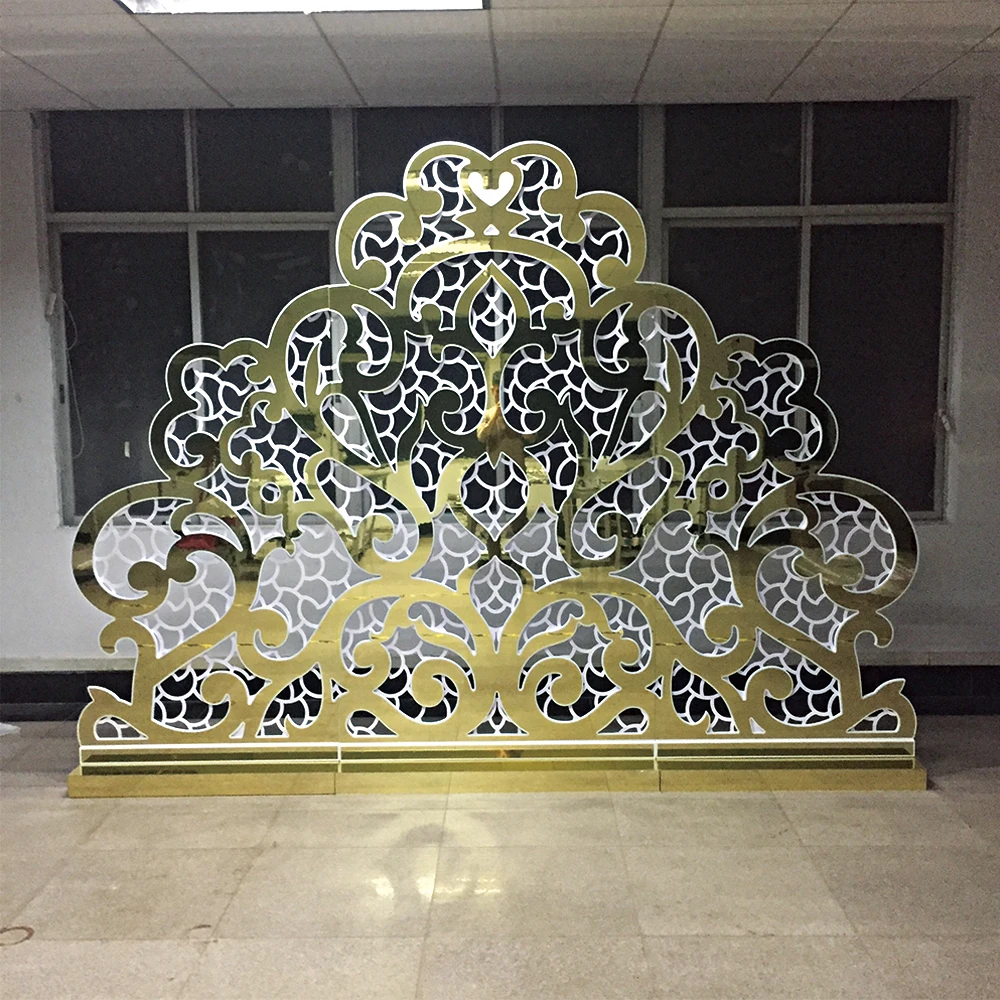 

Factory wholesale Luxury Exquisite Mirror Golden Backdrop Stand For Wedding Stage Decor