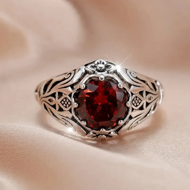 Vintage Men Ring Antique Silver Hollow Carved Finger Ring Round Red Crystal Gemstone Inlaid Retro Punk Jewelry for Party Gift