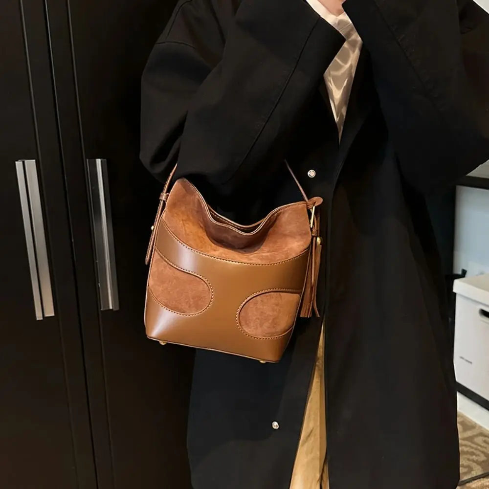 العصرية شرابات قلادة فو الجلد المدبوغ دلو حقيبة يد حقيبة كتف مترهل المتشرد أكياس سعة كبيرة بلون حمل حقيبة التسوق