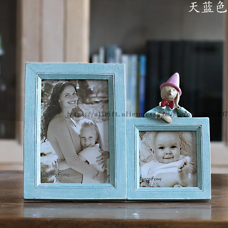 

Minimalist Clown Double Photo Frame Whimsical Home Decor Vintage Circus Memorabilia Display