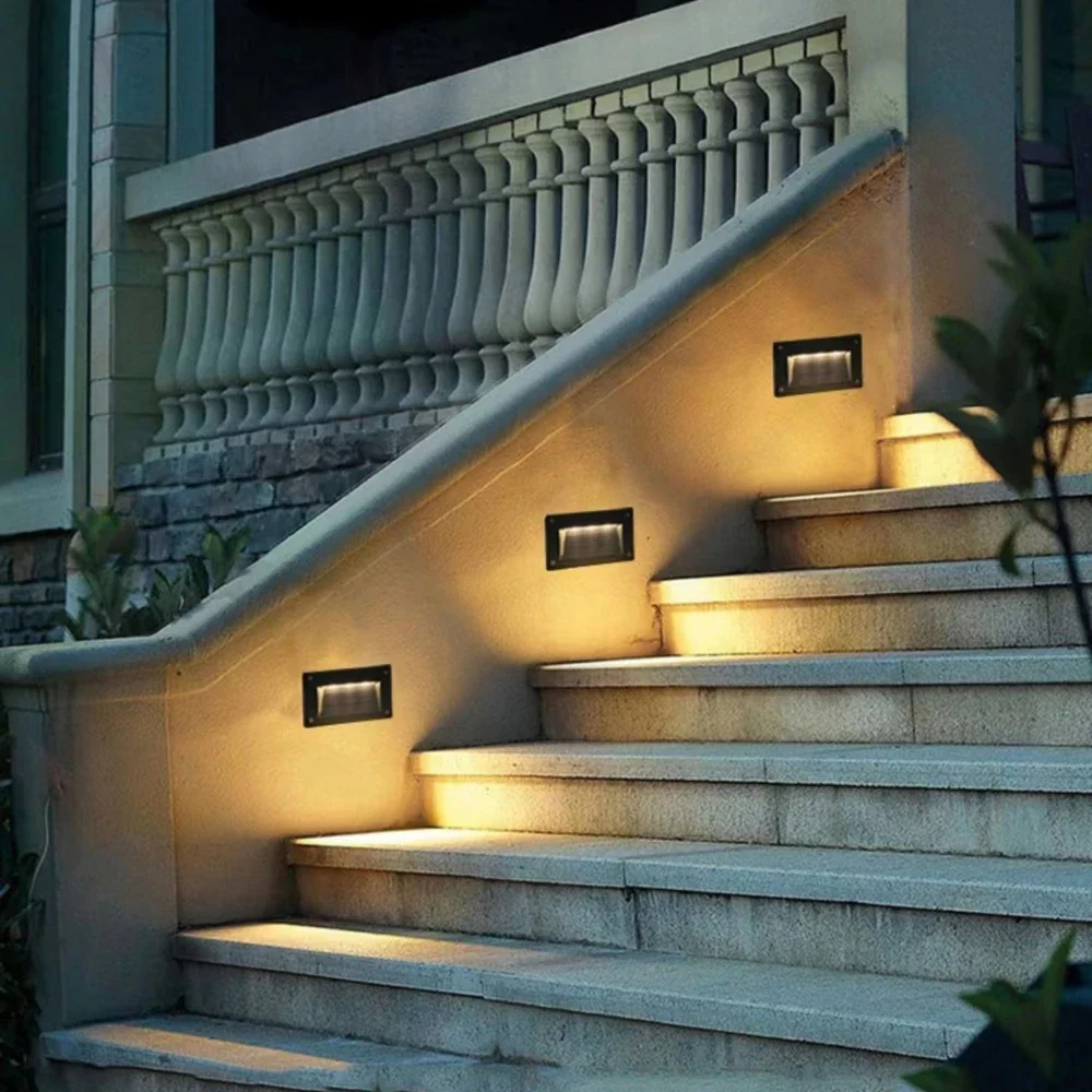 

LED Solar Step Lights Outdoor Stair Lights, Solar Deck Lights Outdoor Decor Solar Decoration Lights for Yard, Patio, Garden