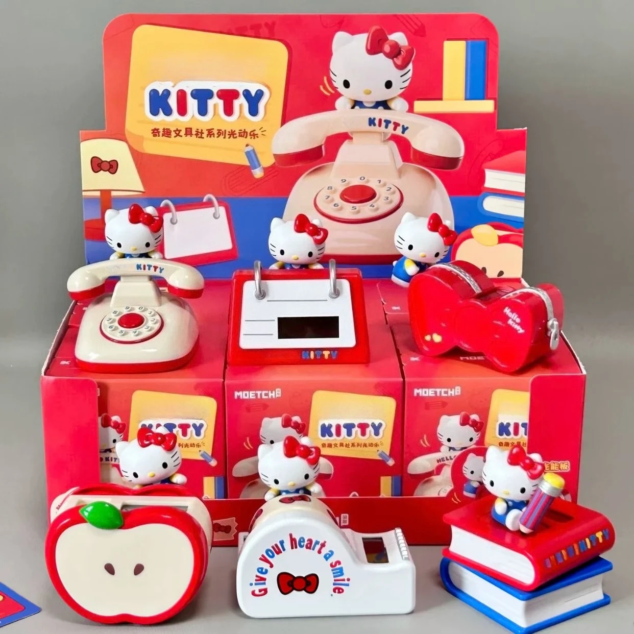 Sanrio Kitty Fun Stationery Club Lichtaktivierte Bewegliche Blind Box Anime-Figur Puppe Modell Desktop-Ornament Überraschungstüte Spielzeug Geschenk