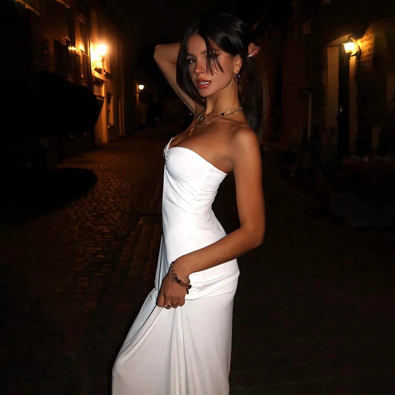 White Strapless Maxi Dress Elegant Sexy Off Shoulder Sleeveless Bodycon Party Dresses Summer Holllow Out Holidays Long Robe 2024