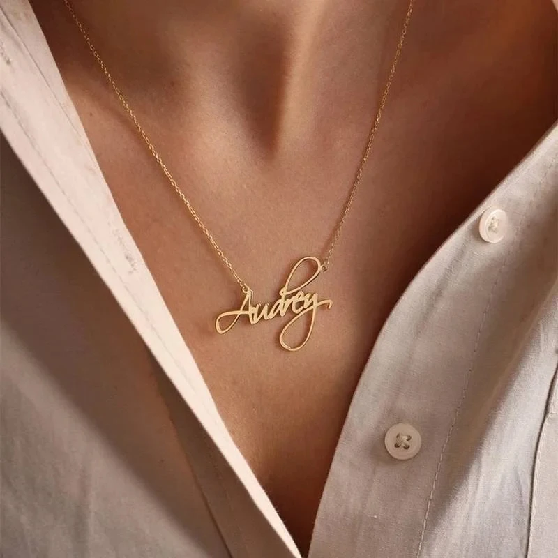 Customized Personalized Fashion Font Name Women\'s Trendy Jewelry Luxury Jewelry Gold Stainless Steel Necklace Pendant Gift