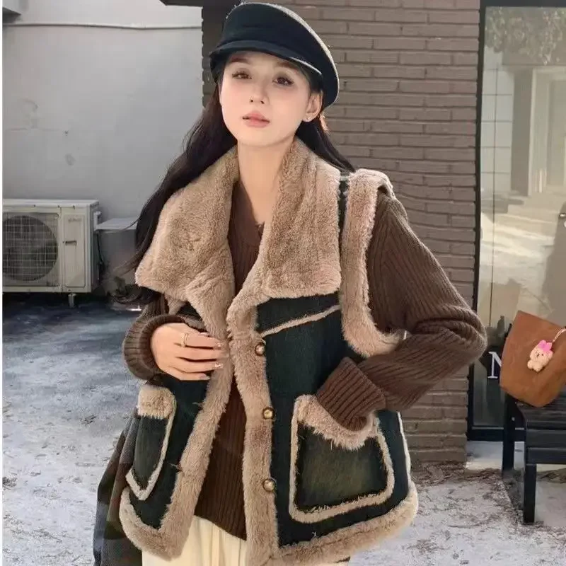 Lady Mink Velvet Giletes Lightweight Padded Splicing Coats on Sale Women's Vests Demi-season Autumn New Outerwear Trend 2024