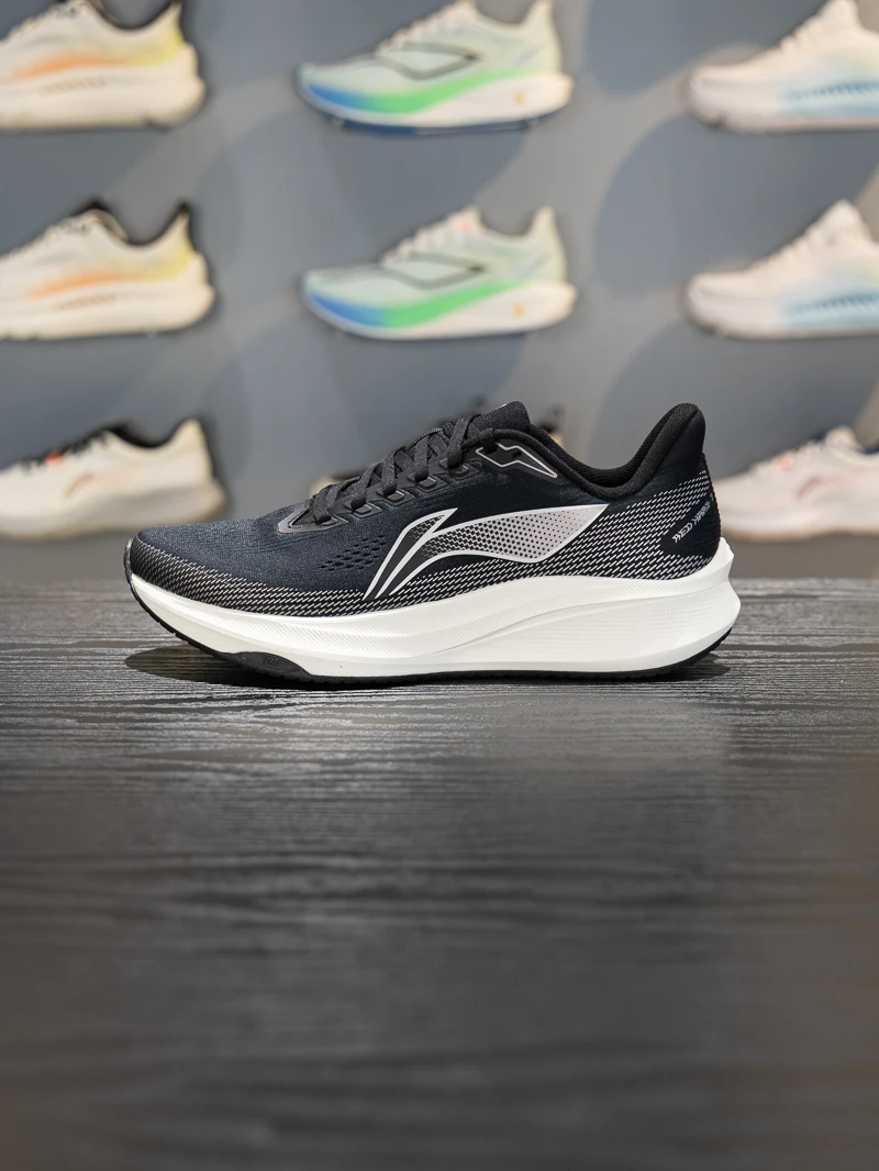 scarpe-da-corsa-e-allenamento-uomo-red-rabbit-9-antiscivolo-resistenti-all'usura-eva-gomma-modello-primavera-2026-nuovo