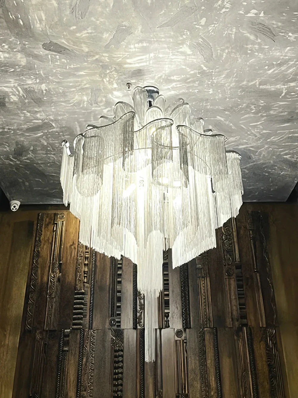 

Post-modern Tassels Aluminum Chrome Ceiling Lights Lustres Room Decor Lamps Creative Modern Grand Ceiling Chandelier for Bedroom