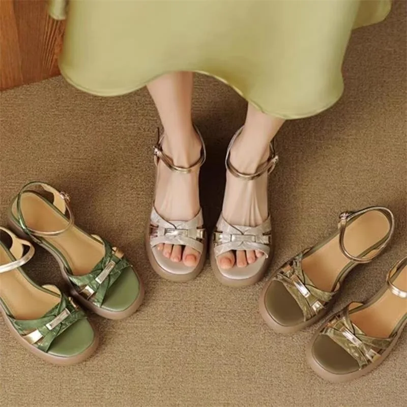 New Chinese Style Thick High Heels and A New Style of 2025 Summer Hollow Thin Strap Soft Sole Roman Waterproof Platform Sandals