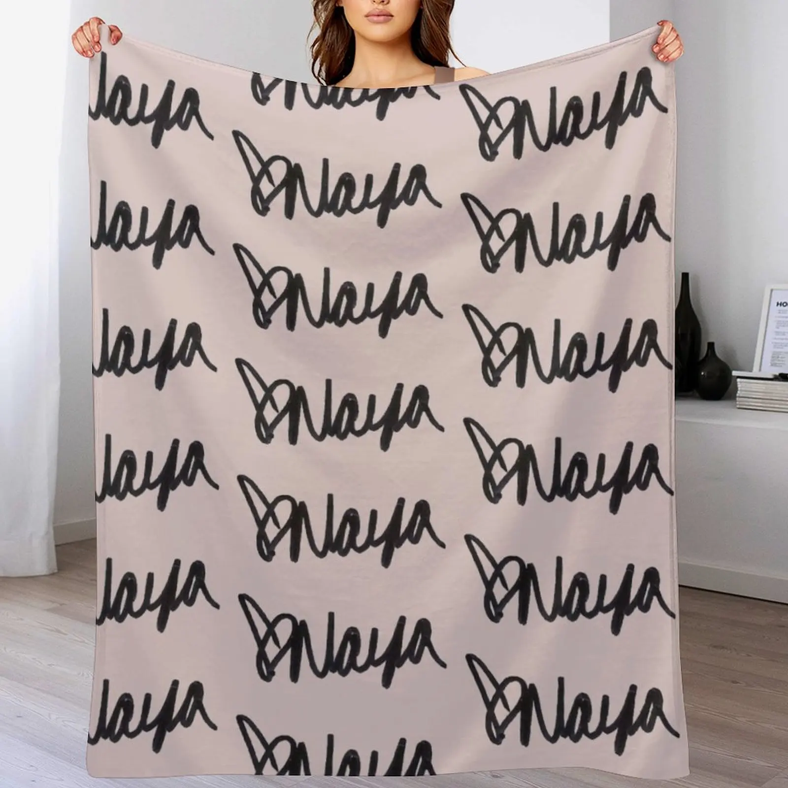 

naya rivera autograph Throw Blanket Compact Warm Blanket for Car Road Trip
