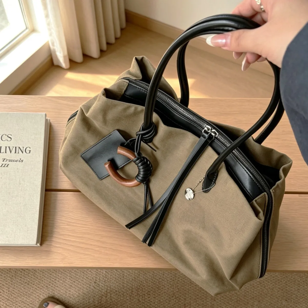 2026 New Women's Multi-Layer Suede Tote Bag Large Capacity Commuter Versatile Single Shoulder Crossbody Bag
