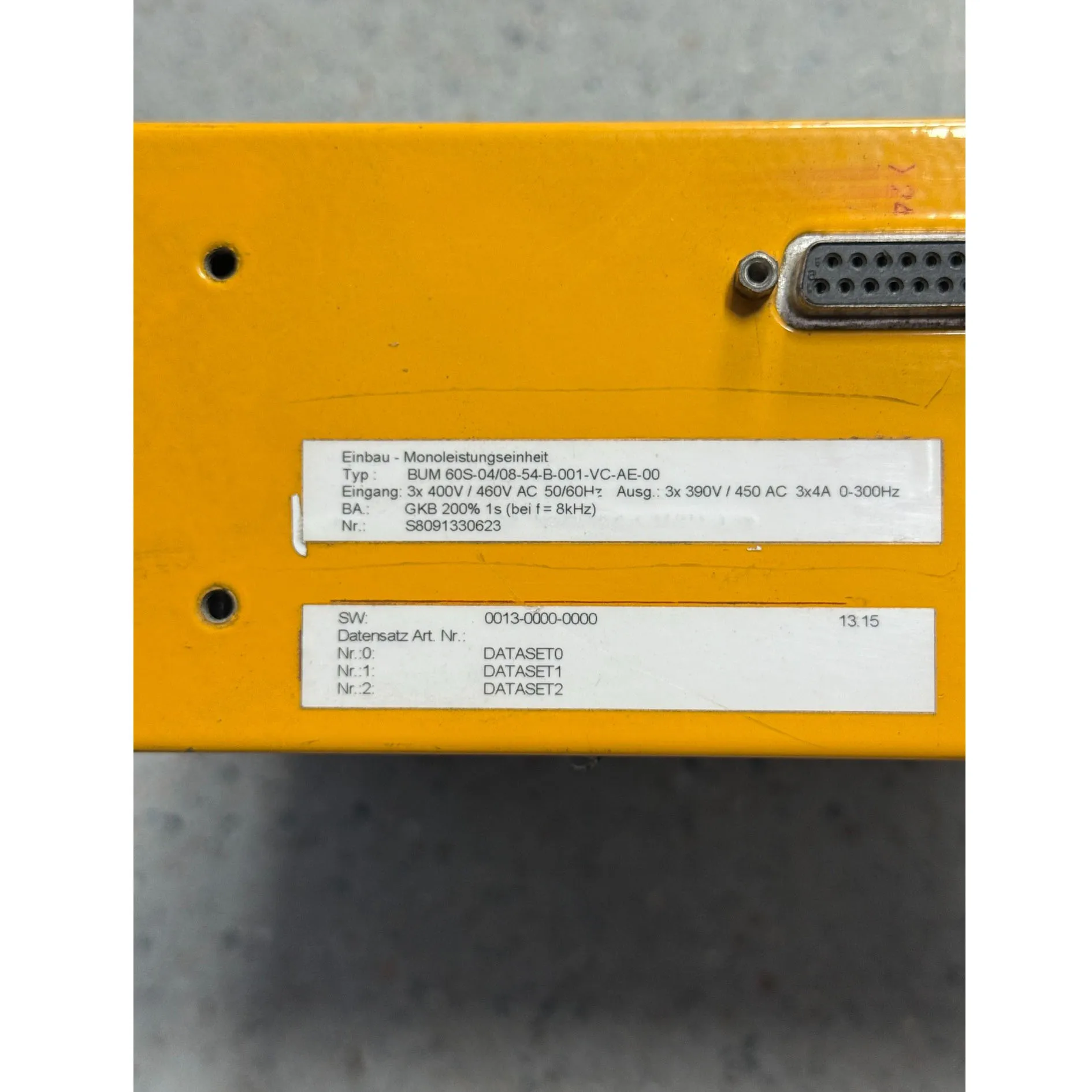 BUM 60S-04-08-54-B-001-VC-AE-00 コントローラー 保証付き