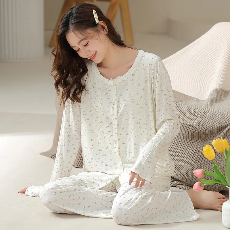 With chest pad pregnant women pajamas cotton postpartum long-sleeved fashion confinement home service breastfeeding clothing set