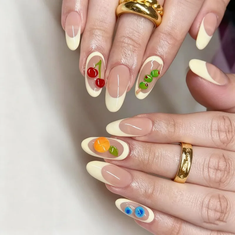 

24PCS Simple French False Nails Mango Blueberry Press on Nails Removable Fake Nails Tablets European American Sweet Design Uñas