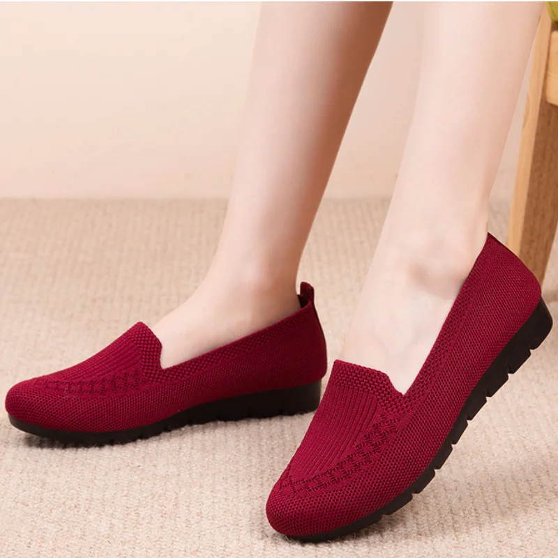 New Mesh Breathable Sneakers Women Breathable Light Slip on Flat Casual Shoes Ladies Loafers Socks Shoes