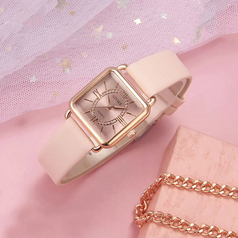 Trendy luxury square women\'s leather strap watch, delicate and simple Roman dial, fashionable women\'s leather watch