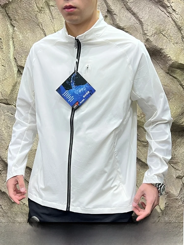 D-Series Men's Jaet Windproof Water-Resistant Qui-Dry Zipper Elastic Glued Ss Ice Sensation Technology Spring Summer