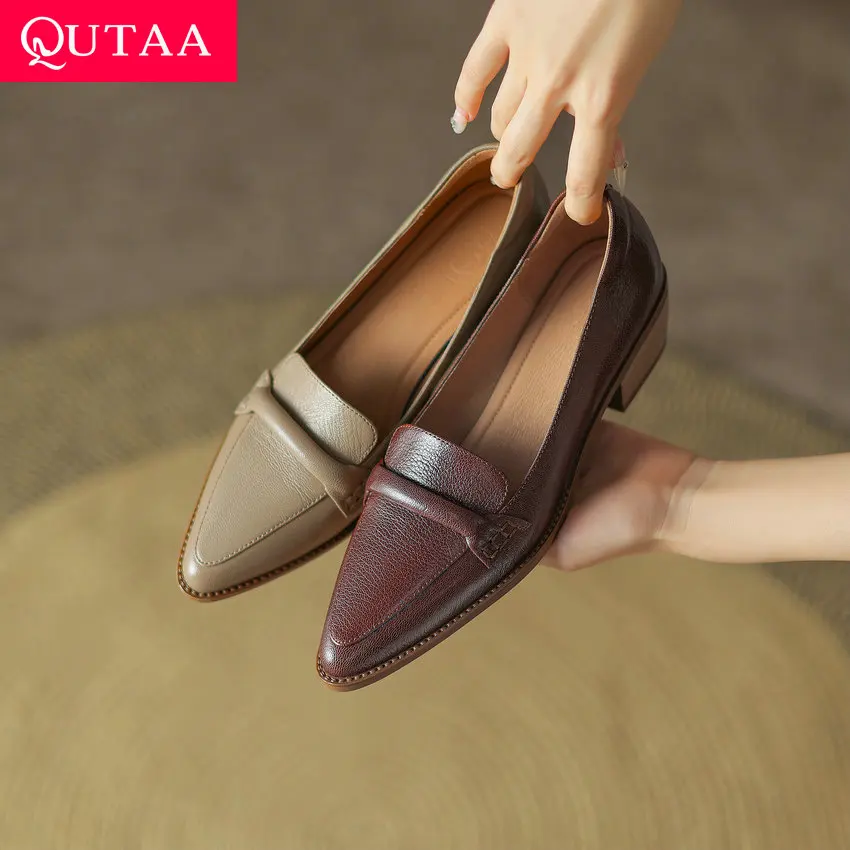 

QUTAA 2024 Women Genuine Leather Pumps Summer Thick Med Heels Pointed Toe Office Lady Working Shoes Woman New Size 34-39