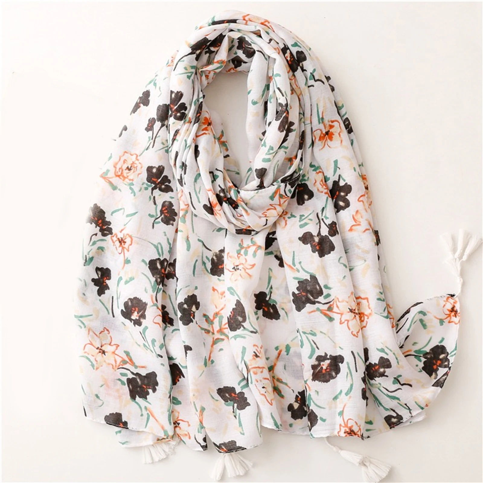 180 * 90cm Bandanna Muslim headscarf outdoor cotton and linen scarf the four seasons warm tassel shawl popular print beach towel