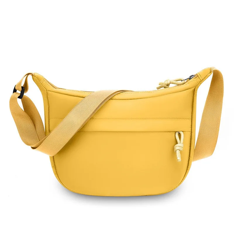 

Nylon Shoulder Bag Solid Color Bag Body Design with Adjustable Shoulder Strap Versatile Portable Messenger Bag
