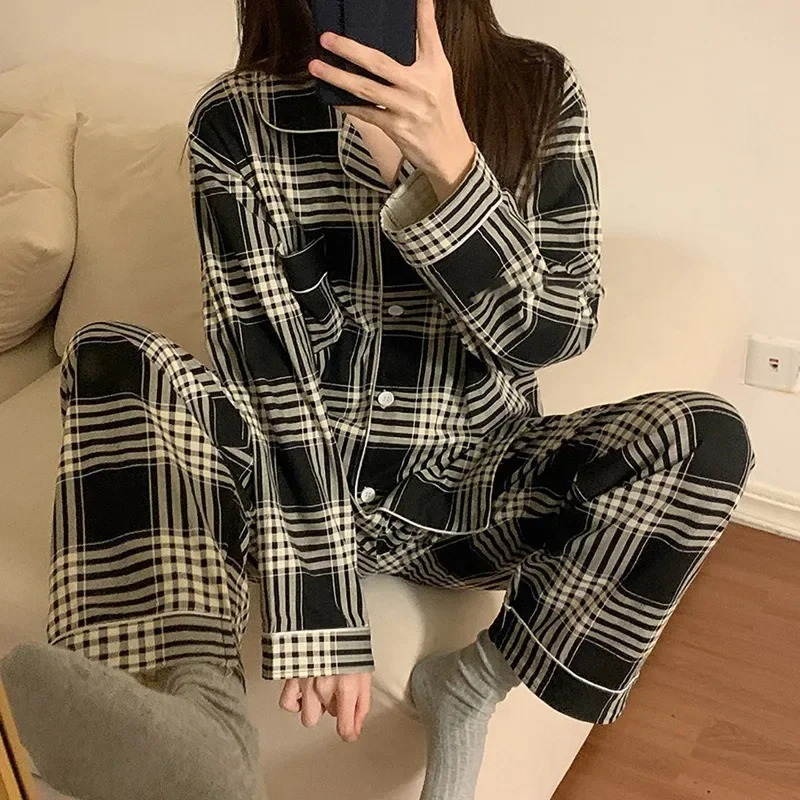 Pijamas de talla grande cárdigan solapa Otoño e Invierno Retro pantalones largos de manga larga estudiante durmiendo fácil de limpiar cuadros negros mujeres