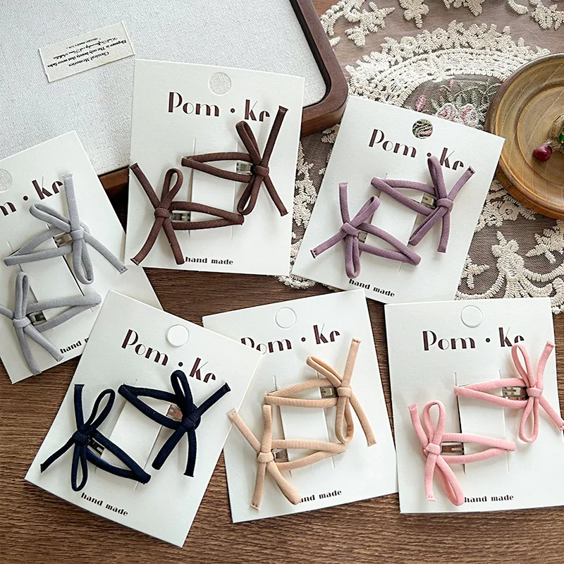 

Новые корейские осенне-зимние однотонные заколки для волос с бантом, милые универсальные головные уборы для девочек, простые повседневные детские заколки для волос, детские аксессуары