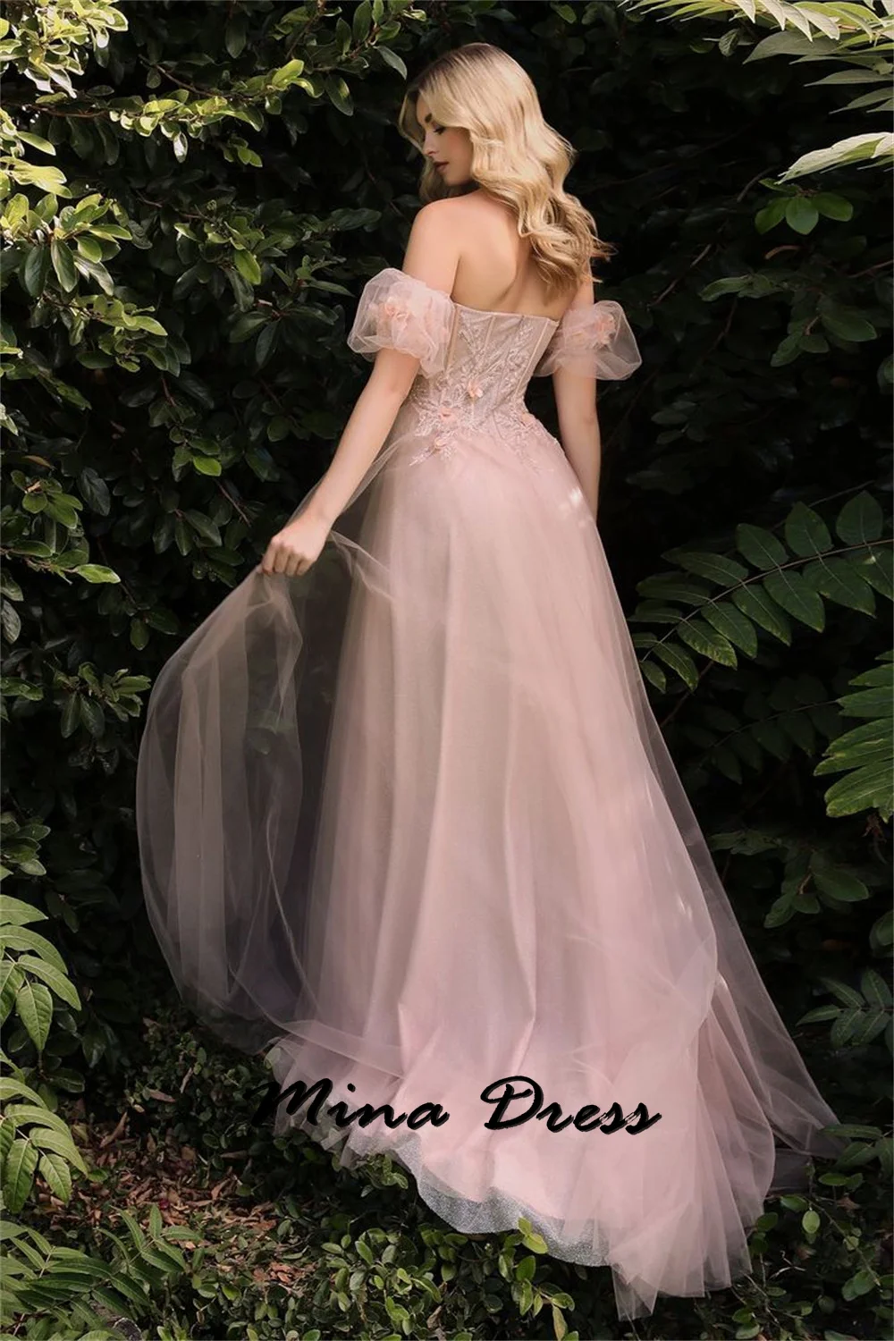 Mina customized 2024 Thin gauze graduation dress heart-shaped collar elegant sexy wedding dress bubble sleeves high side slits