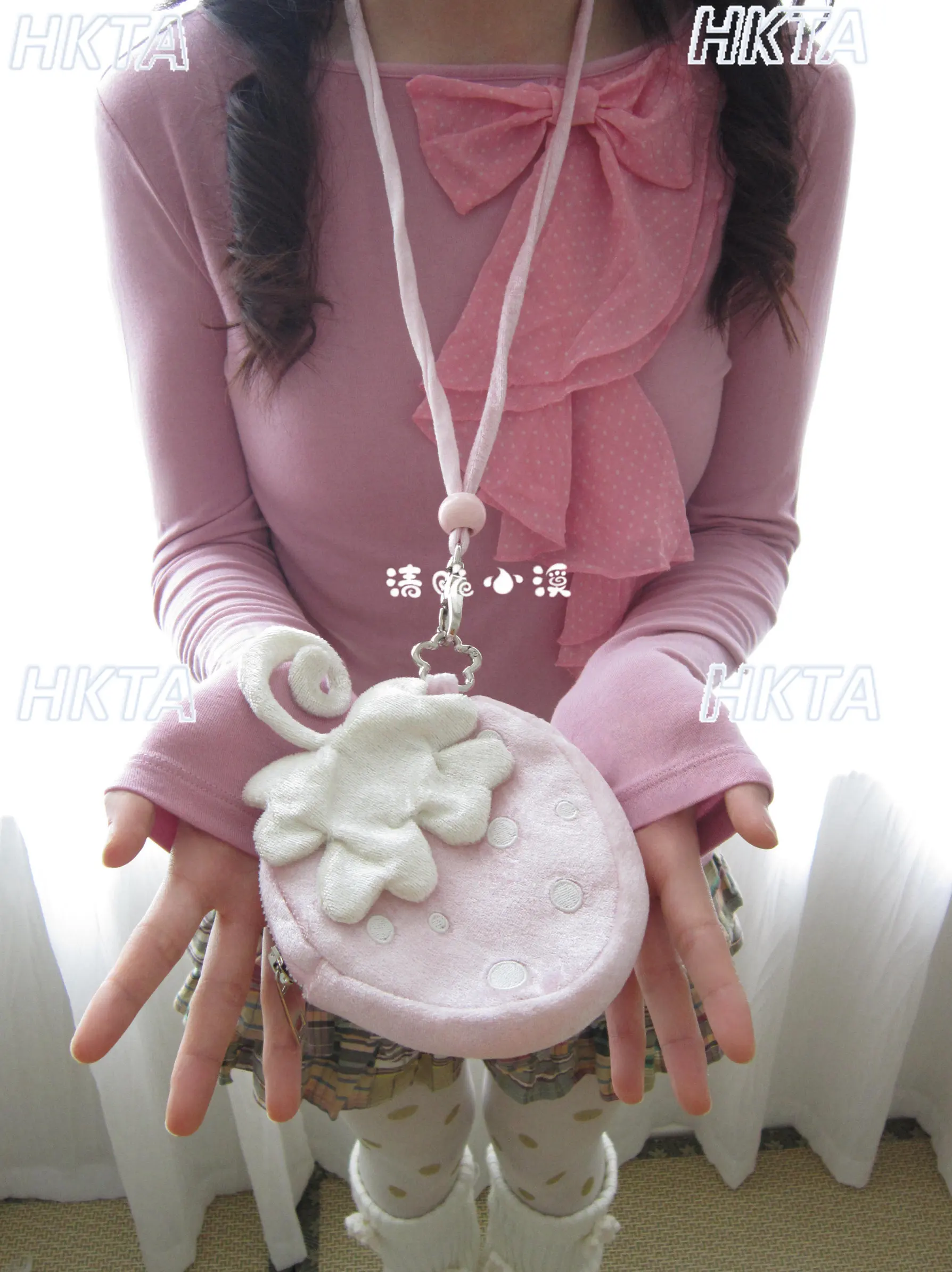 borsa-originale-a-forma-di-fragola-portamonete-in-tessuto-borsetta-multiuso-per-cosmetici-mini-borsa-da-trucco-da-appendere-per-ragazze-e-donne