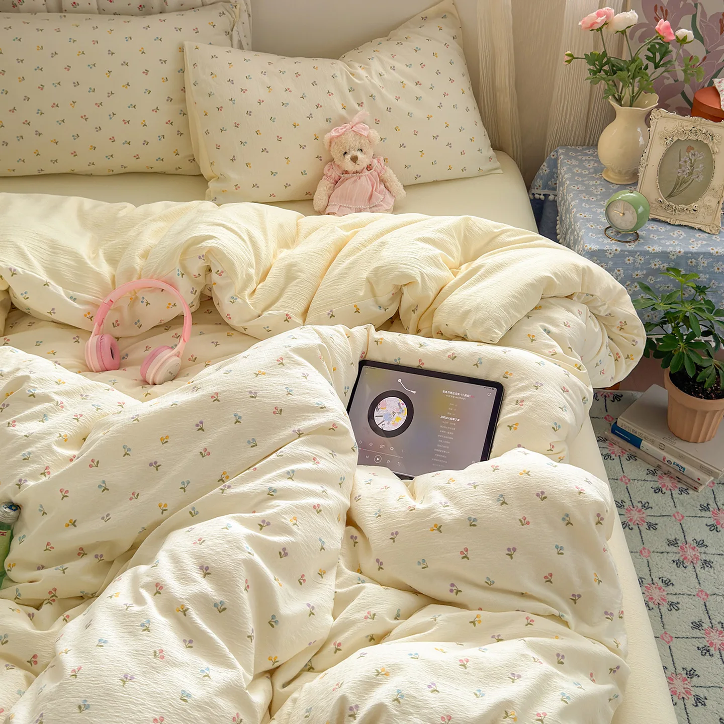 Four-piece set of pure cotton cotton double-layer yarn, bed sheet quilt cover, new dormitory three 4-piece set