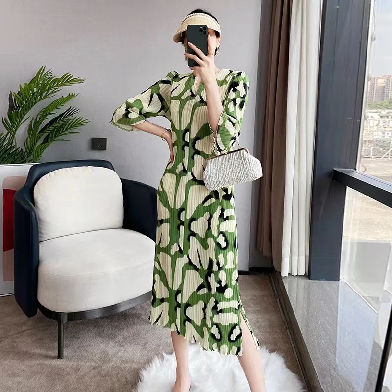 Miyake Pleated High-End Dress For Women 2024 Spring New Age-Reducing Oversized Temperament Loose Slim/Belly Covering Skir