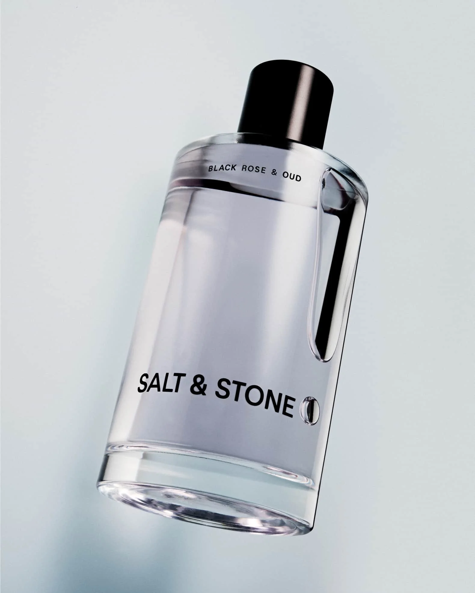 

Вдохновленный роскошными темными цветами | SALT & STONE Body Mist Black Rose & Oud – 100 мл / 3,4 жидких унции
