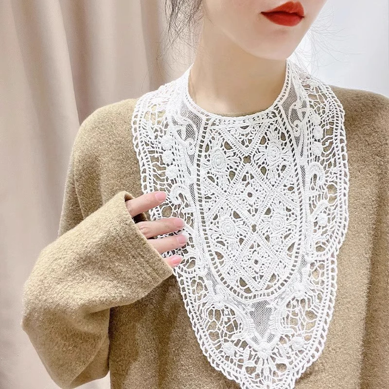 

Elegant White Lace Detachable Collar Autumn Winter Embroidery Flower Necklace Sweater Decorative Shawl Accessory