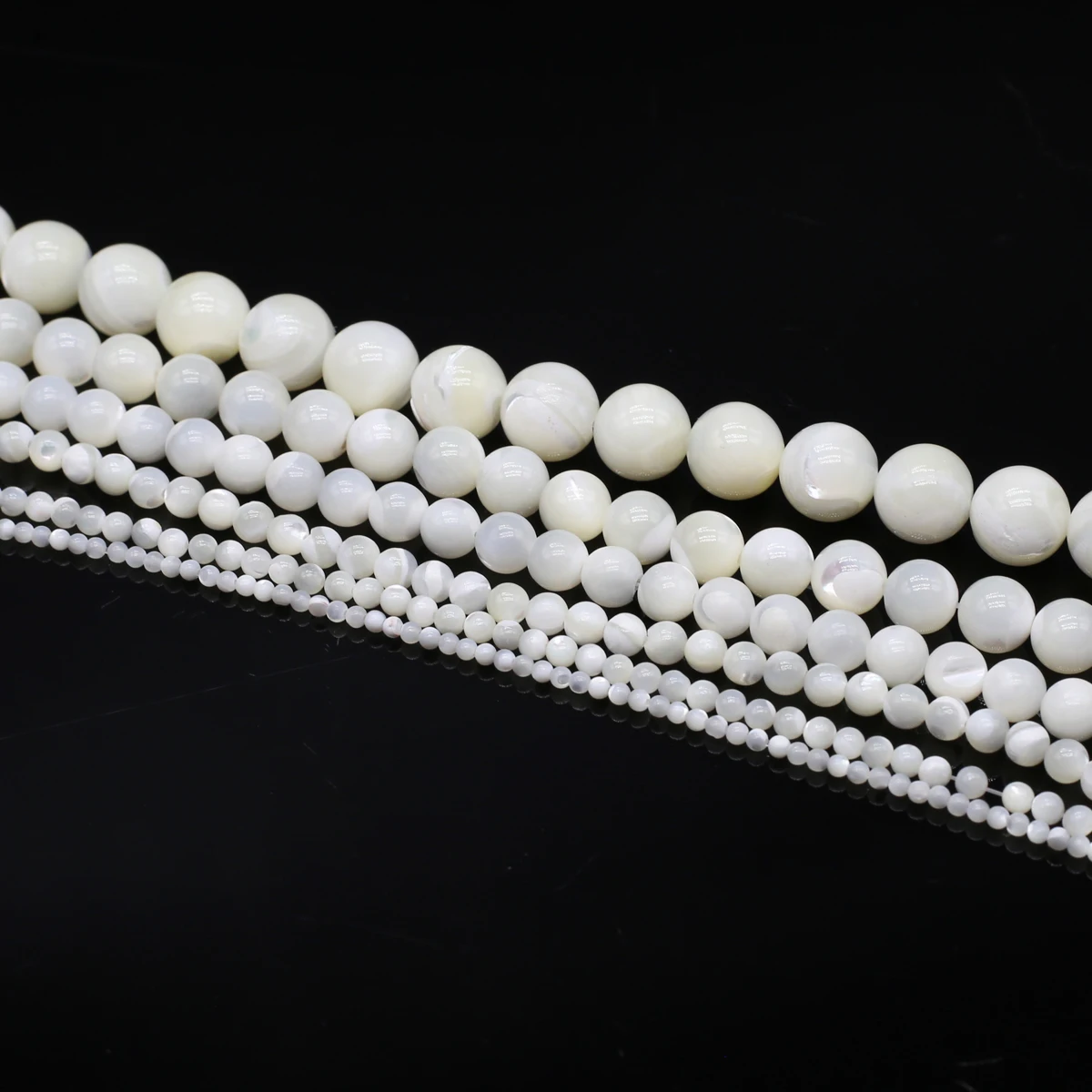 DIY-Muschelperlen, weiße Schmetterlingsmuschelperlen, glitzernde Perlen, 2–10 mm, zum Basteln von Schmuck, für DIY-Halsketten, Armbänder, Ohrringe und andere Accessoires. – Detail 3