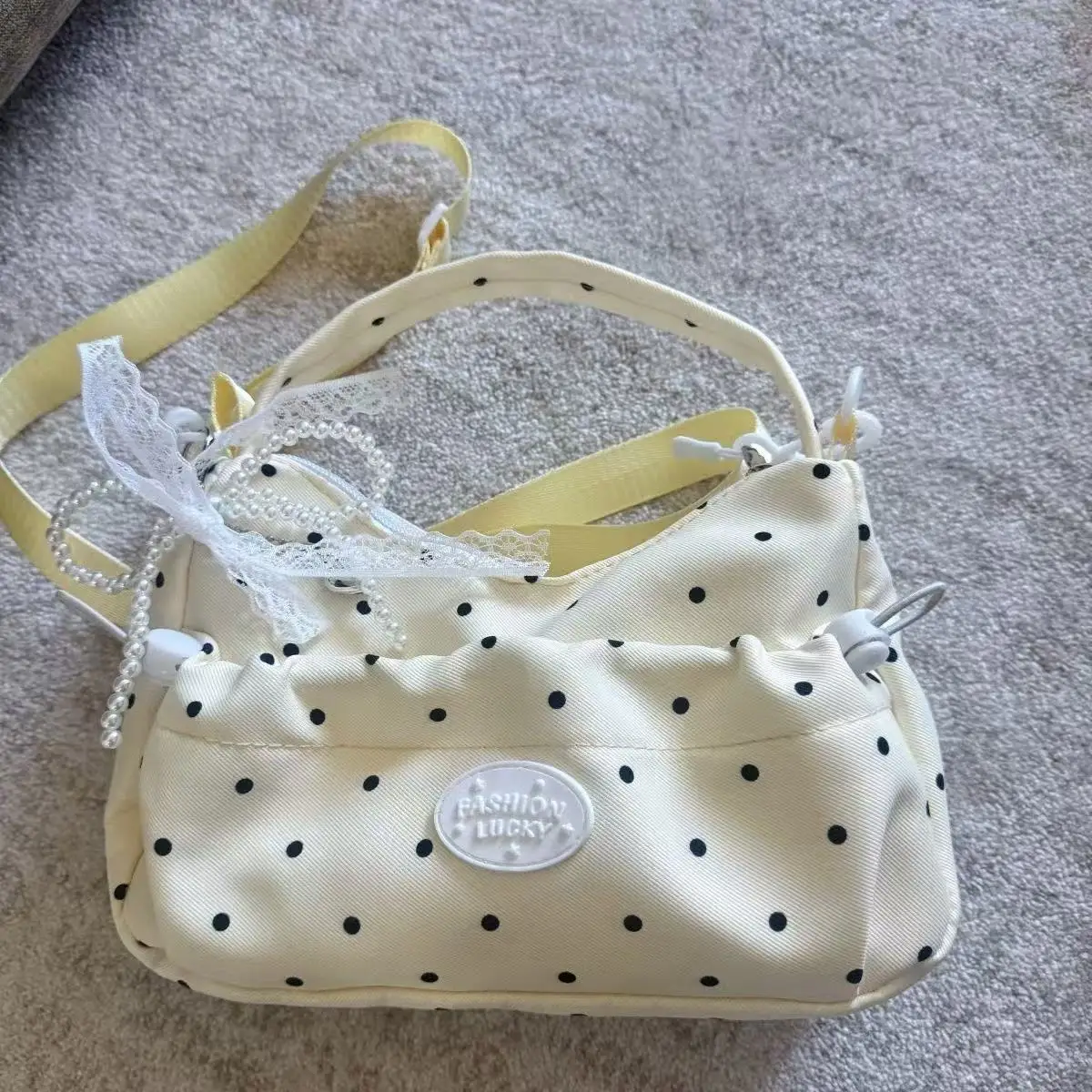 Koreanischer Stil, niedliche, plissierte Nischentasche, leicht, super beliebt, für den Arbeitsweg, Ein-Schulter-Tasche mit Kordelzug, Umhängetasche, Handtasche – Detail 5