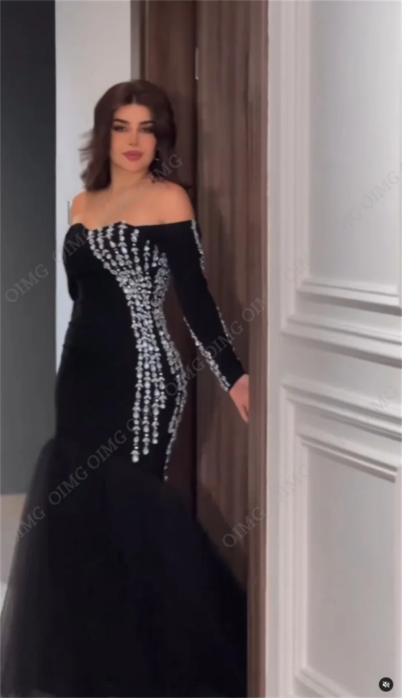 Black Mermaid Evening Dresses Off Shoulder Mono Satin Arabia Dubai Shiny Sequins Formal Prom Dress Floor Length Party Gowns