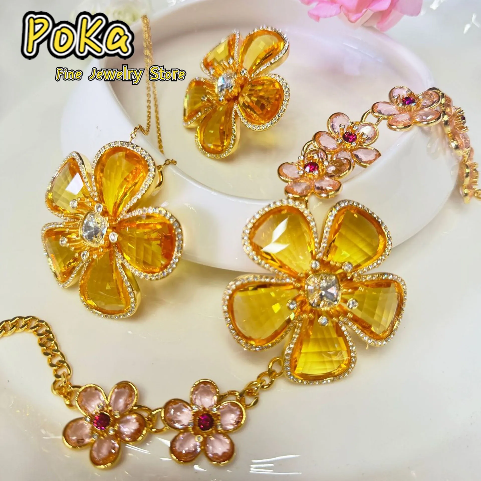 

Original High Quality Large Bouquet Necklace Yellow Flower Exquisite Fashion Shiny Pink Charm Gift Jewelry Accessories Women