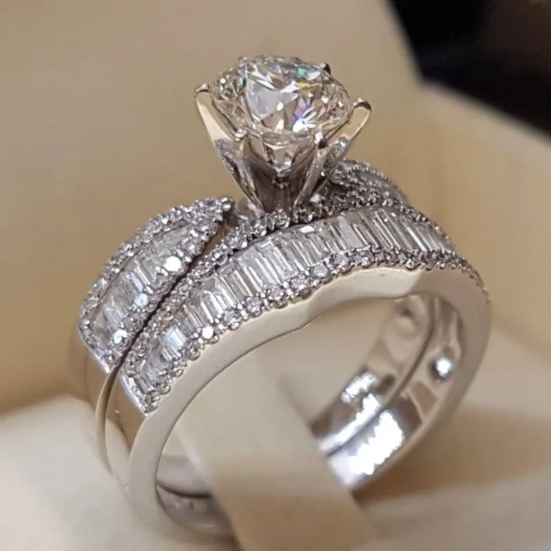 

Роскошный набор женских колец серебристого цвета с белыми фианитами для вечеринок, повседневной носки и помолвки