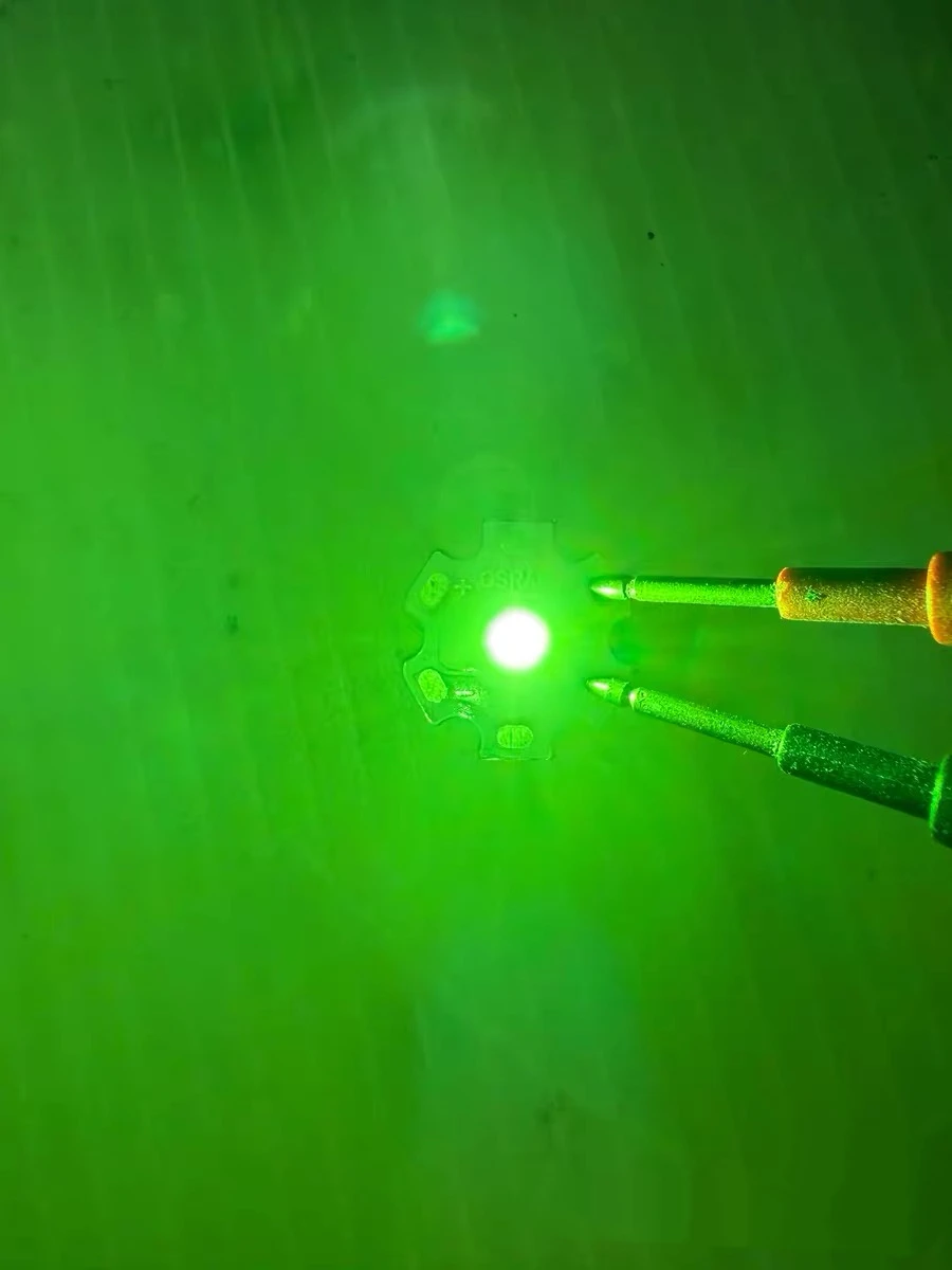 For OSRAM Ceramic Flat 3030 Green Light LED Lamp Bead KP CSLPM1. F1