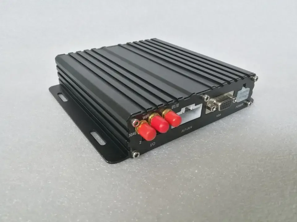 4 قنوات H.264 MDVR مع 3G 4G GPS 720P D1 تسجيل الفيديو CCTV DVR